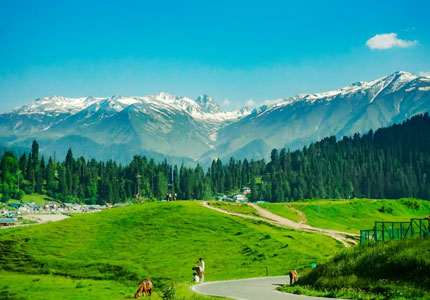 Gulmarg Pahalgam Holiday Package